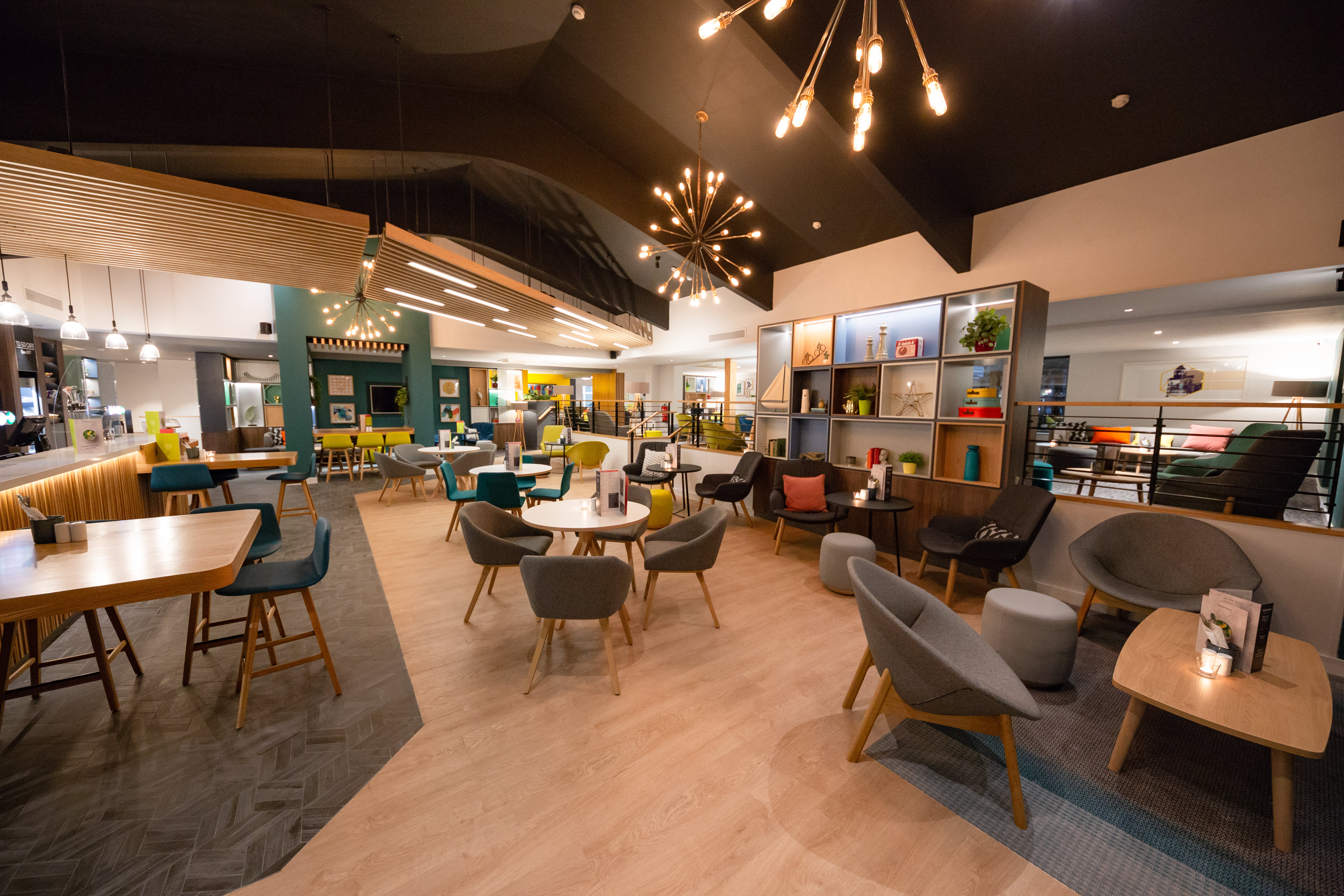 holiday inn newport by ihg