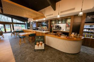 holiday inn newport by ihg