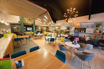 Holiday Inn Newport By Ihg,Near Isca Augusta,3 star
