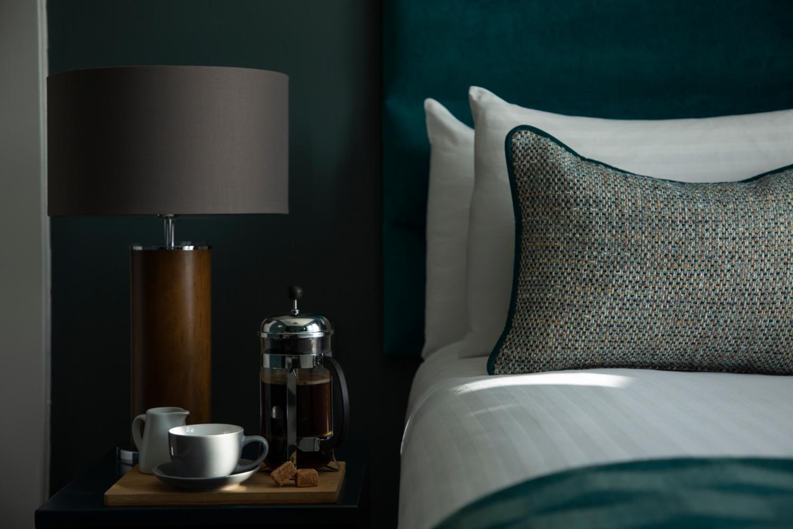 the orchard park hotel
