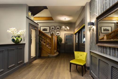 the orchard park hotel