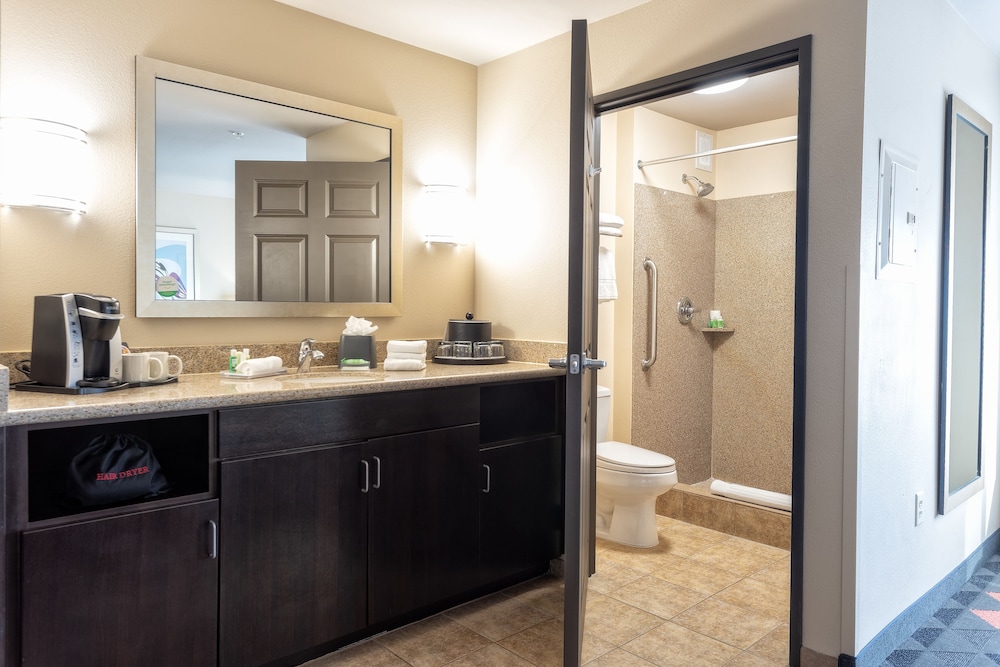 holiday inn oceanside camp pendleton area by ihg