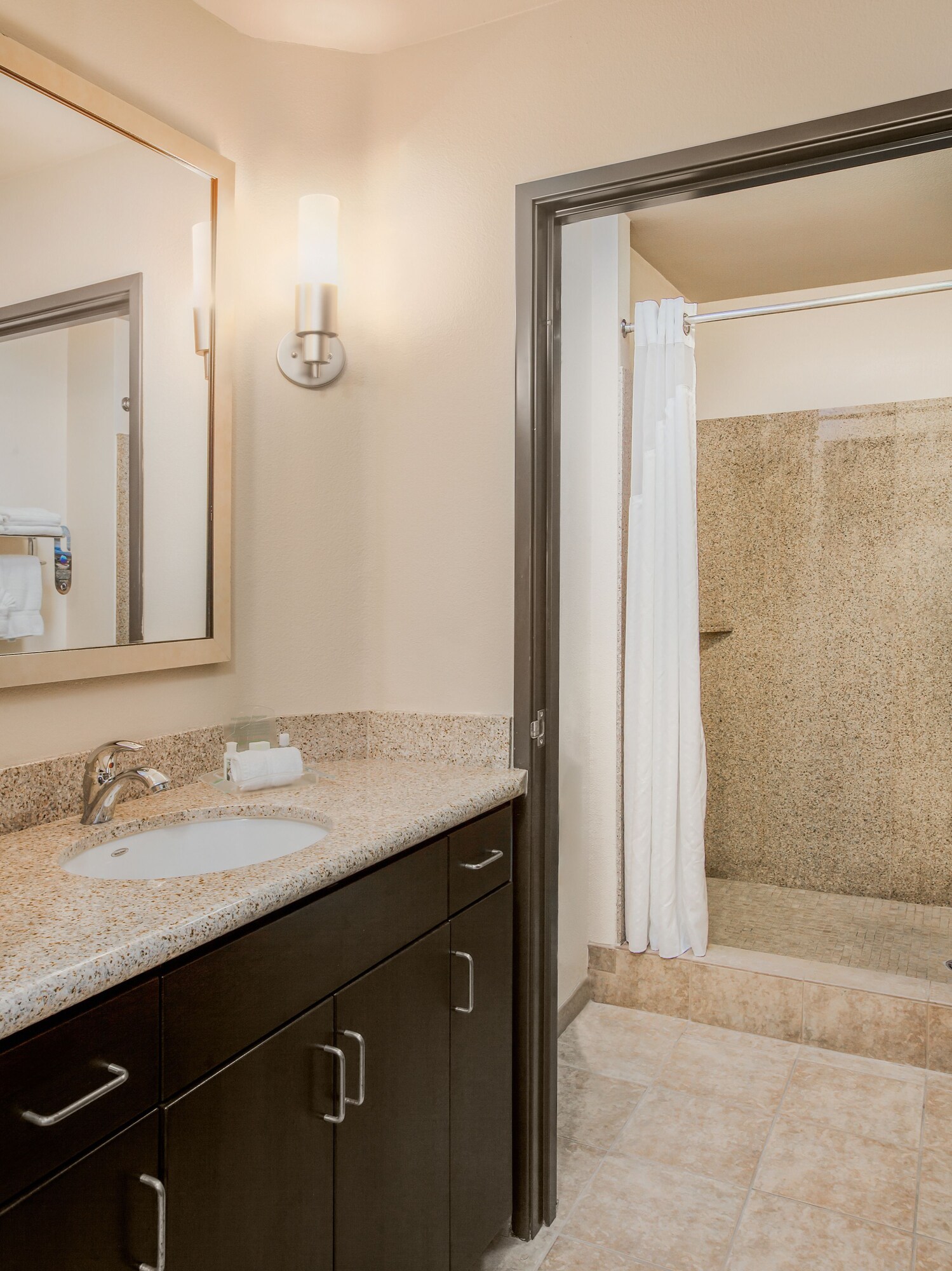 holiday inn oceanside camp pendleton area by ihg