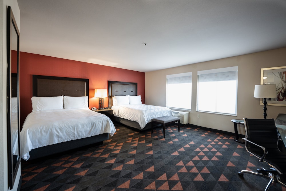 holiday inn oceanside camp pendleton area by ihg