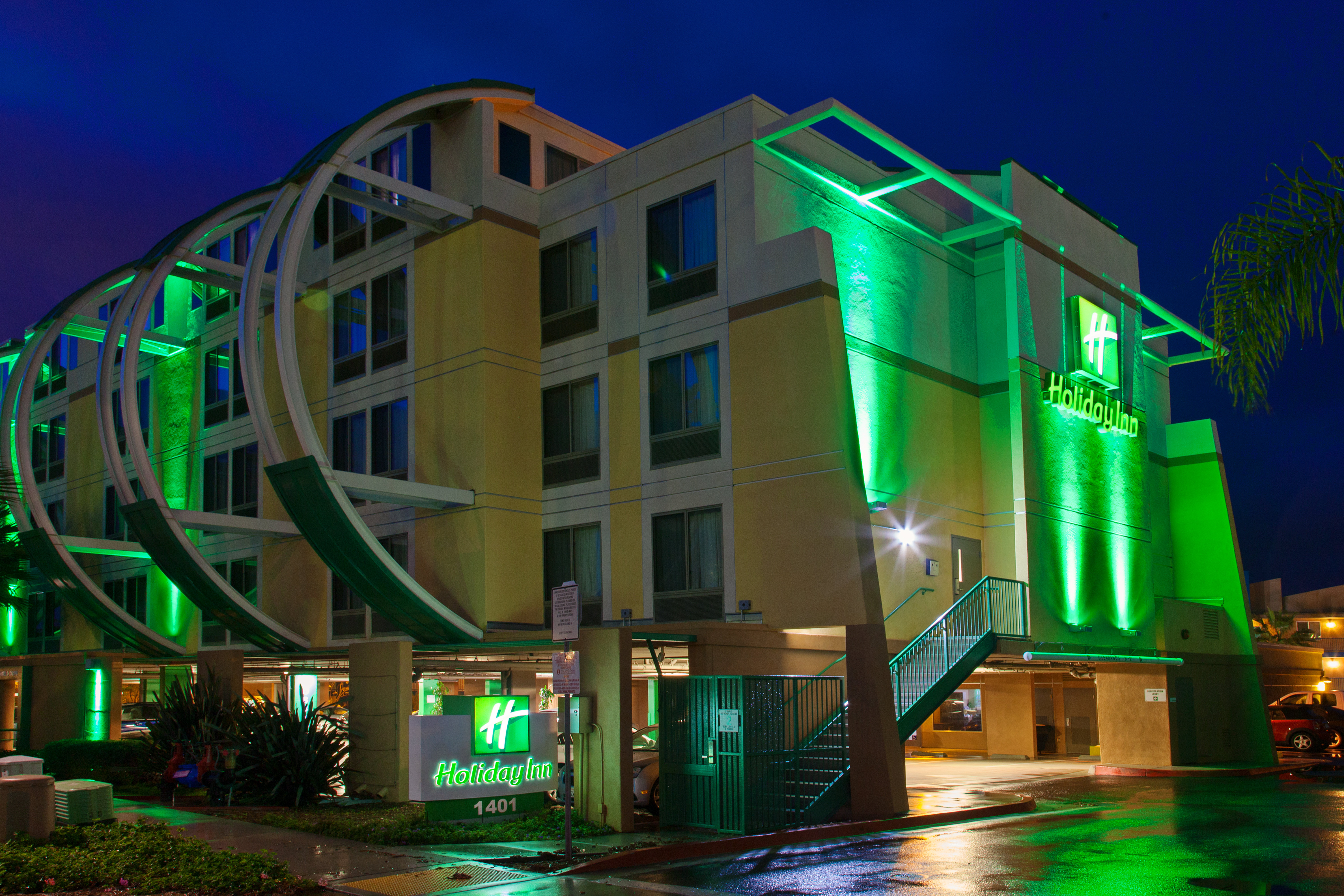 holiday inn oceanside camp pendleton area by ihg