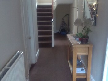 Pant Teg,Conwy>>Bangor,3 star