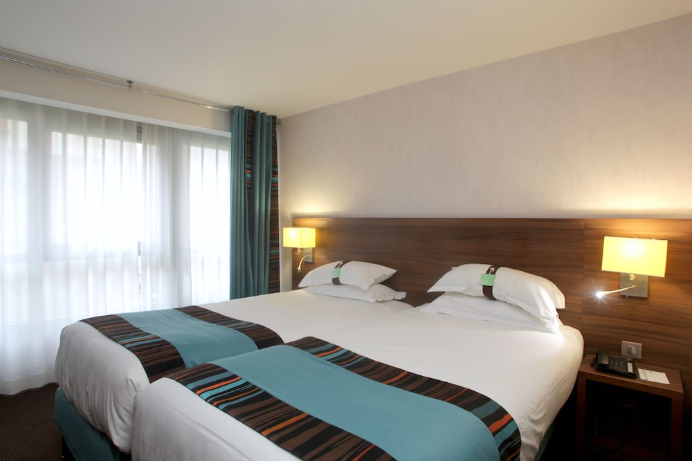 holiday inn paris montmartre by ihg