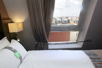 holiday inn paris montmartre by ihg
