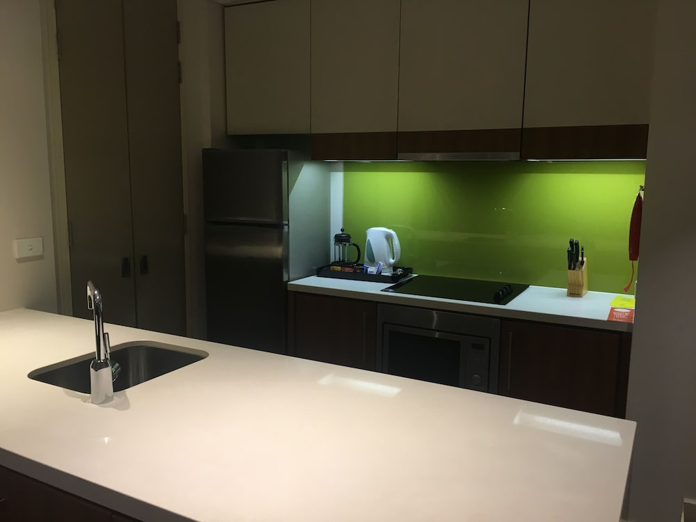 holiday inn port moresby by ihg