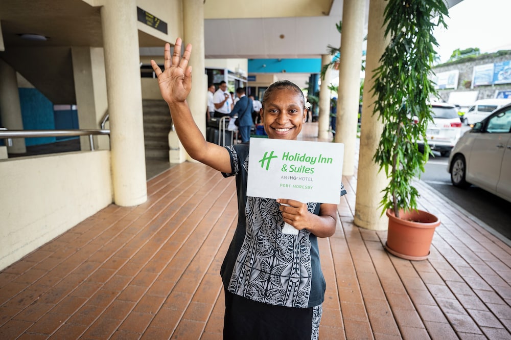 holiday inn port moresby by ihg