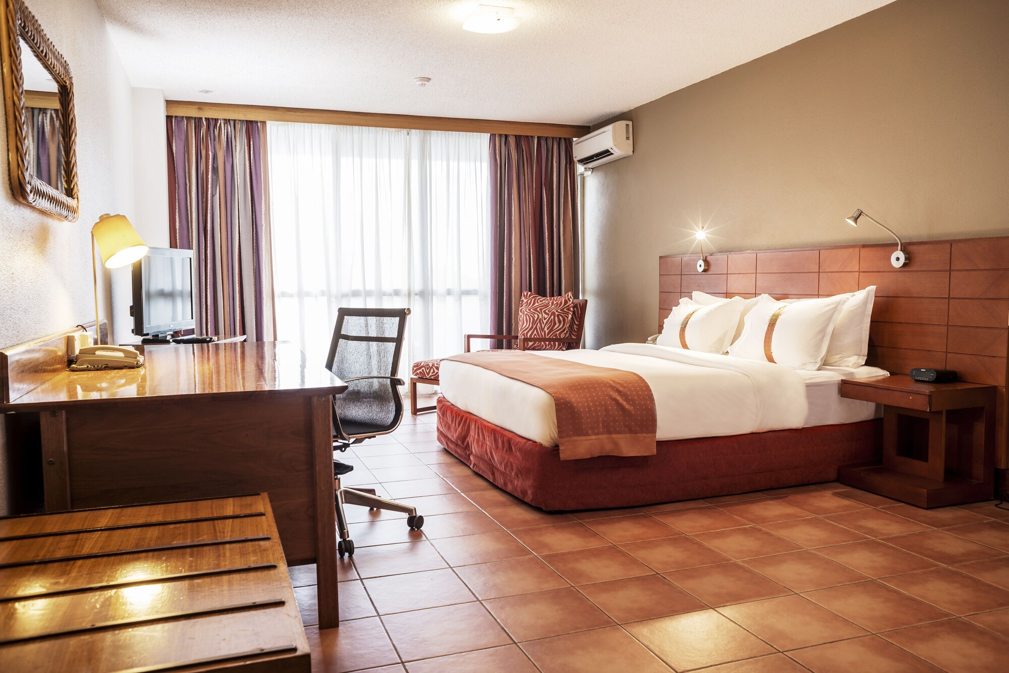 holiday inn port moresby by ihg
