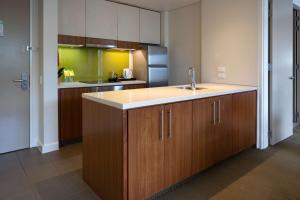 holiday inn port moresby by ihg