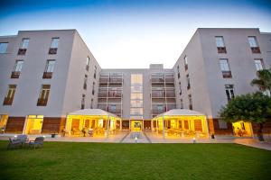 hotel club torre salinas adults only