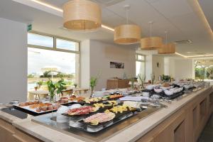 hotel club torre salinas adults only