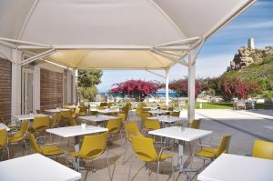 hotel club torre salinas adults only
