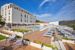 hotel club torre salinas adults only
