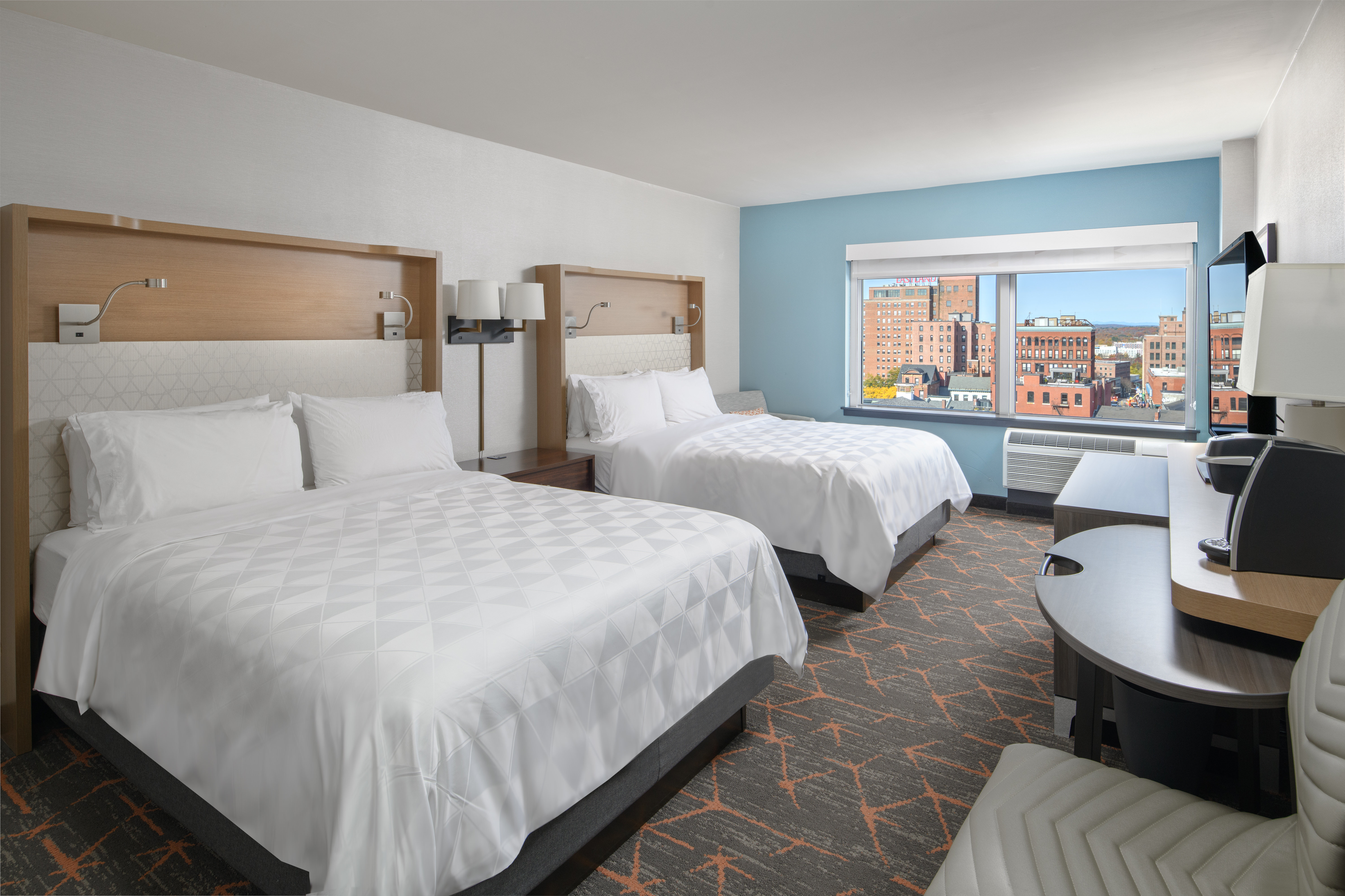holiday inn portland by the bay by ihg