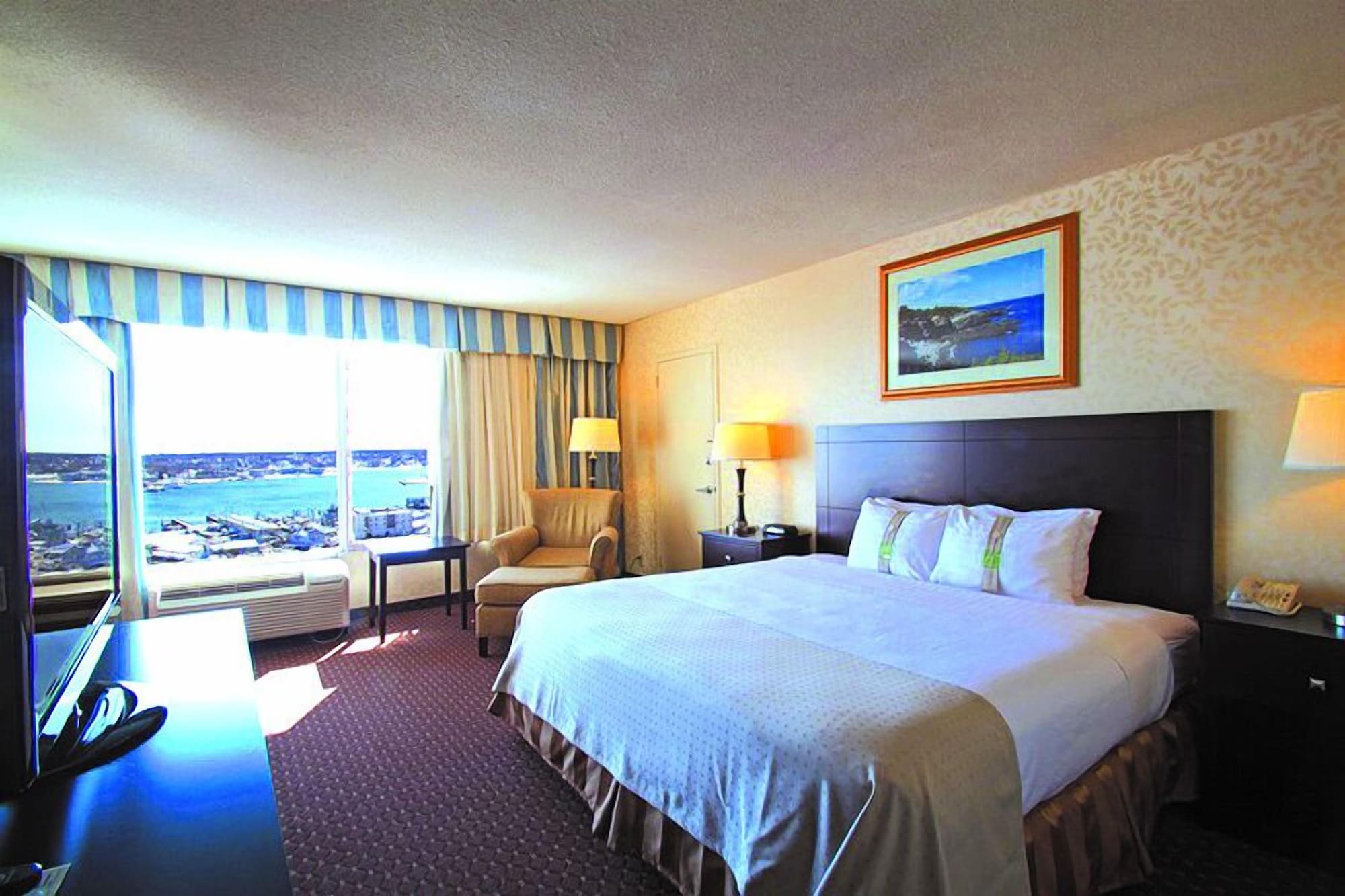 holiday inn portland by the bay by ihg
