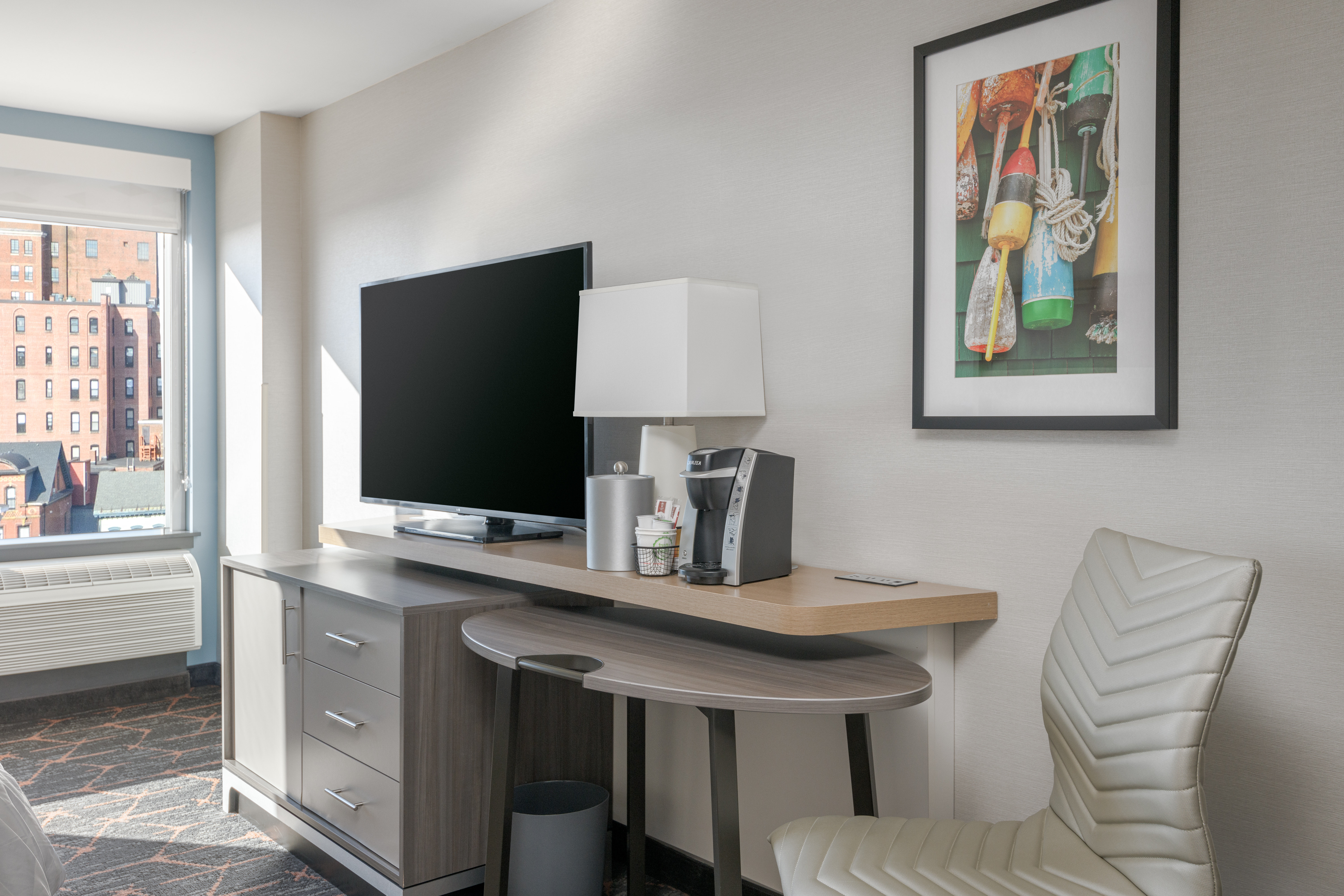 holiday inn portland by the bay by ihg