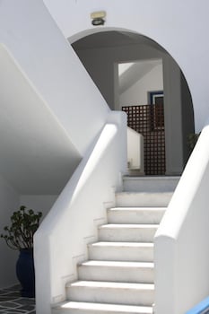 paros
