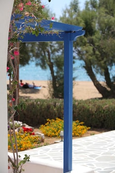 paros