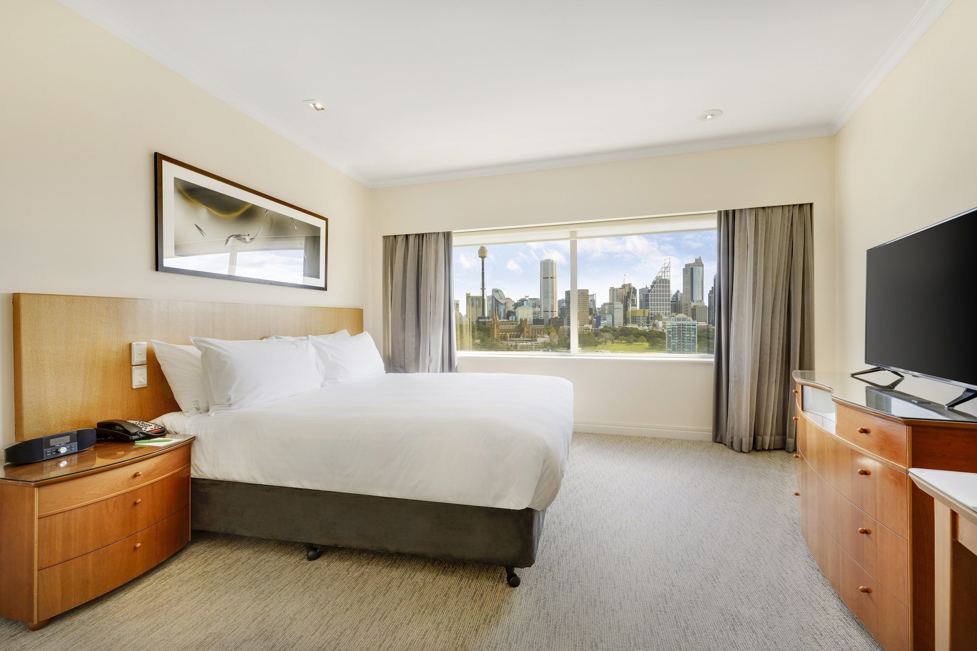 holiday inn sydney potts point by ihg