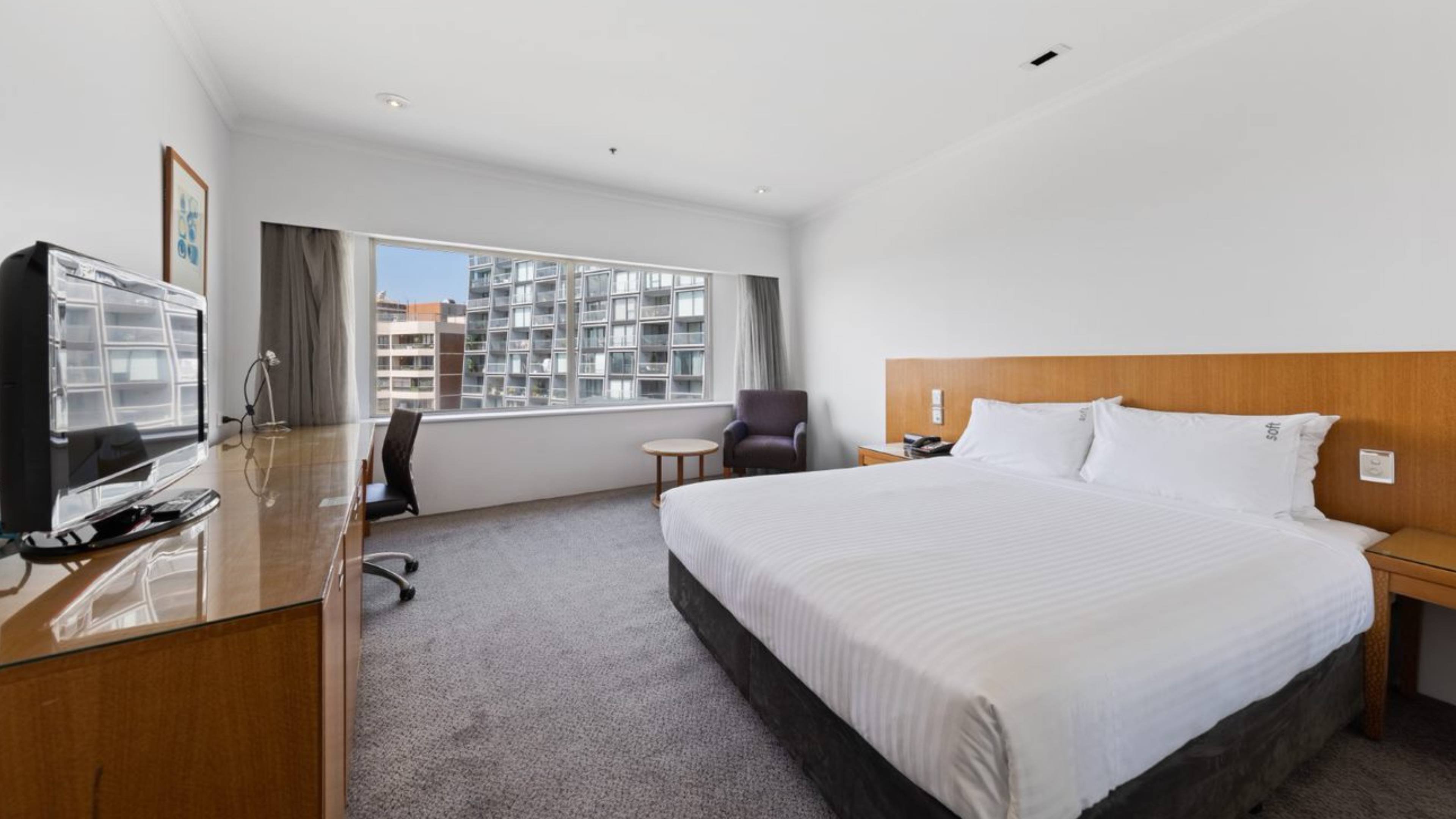 holiday inn sydney potts point by ihg