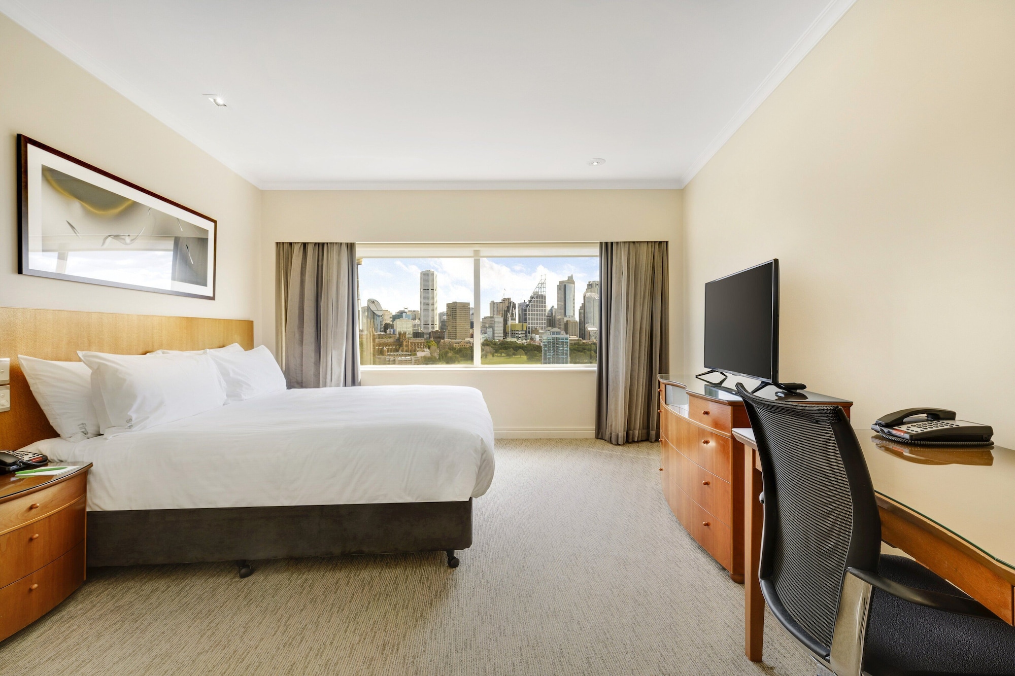 holiday inn sydney potts point by ihg