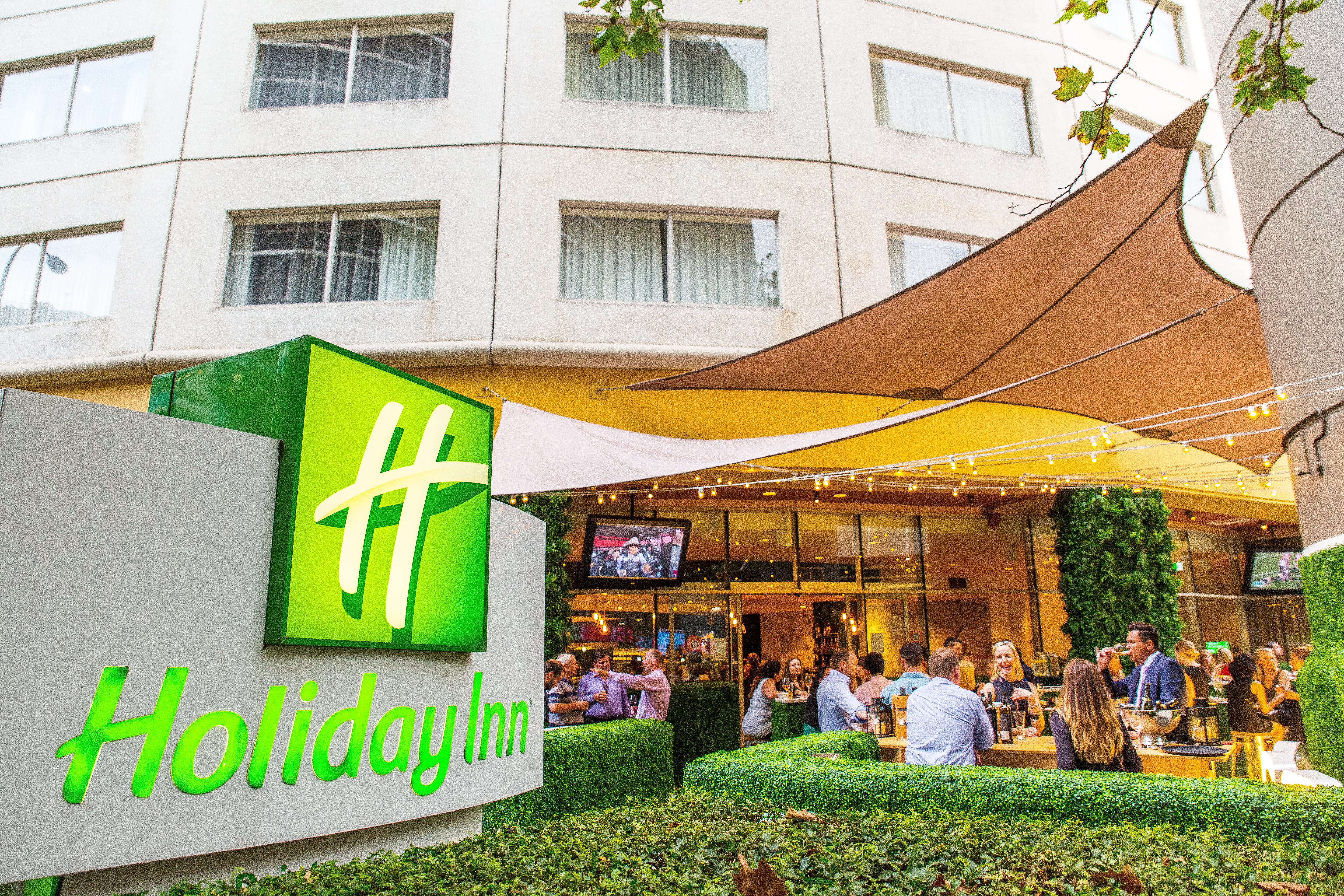 holiday inn sydney potts point by ihg