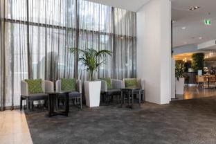 holiday inn sydney potts point by ihg