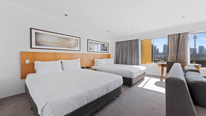 holiday inn sydney potts point by ihg