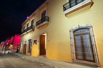 Hotel Parador De Alcalá Oaxaca,Basilica Of Our Lady Of Solitude>>Oaxaca,4 star
