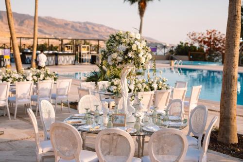 holiday inn resort dead sea by ihg