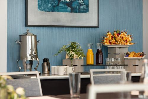 holiday inn resort pensacola beach by ihg