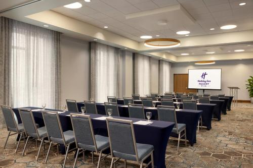 holiday inn resort pensacola beach by ihg