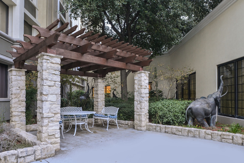 holiday inn dallas richardson by ihg