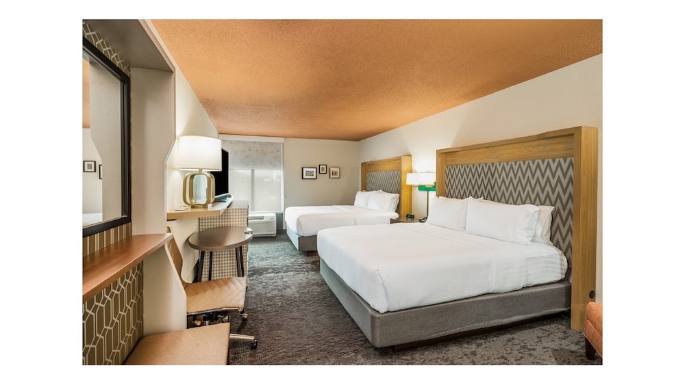 holiday inn roanoke valley view by ihg