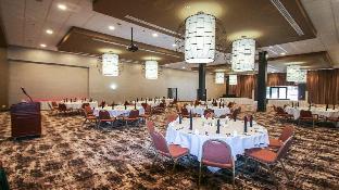 holiday inn roanoke valley view by ihg