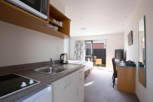Riccarton Motor Lodge,Riccarton>>Christchurch,3.5 star