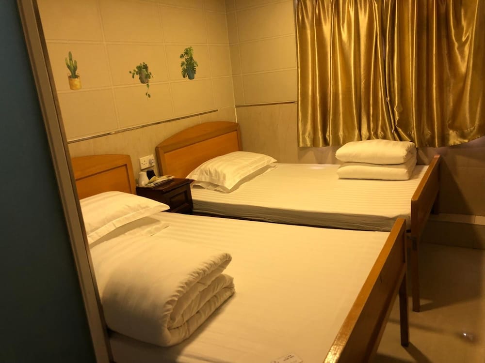 prince hotel