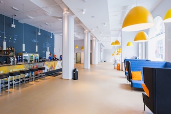 aando salzburg hauptbahnhof hostel