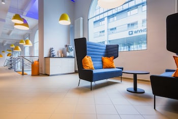 aando salzburg hauptbahnhof hostel