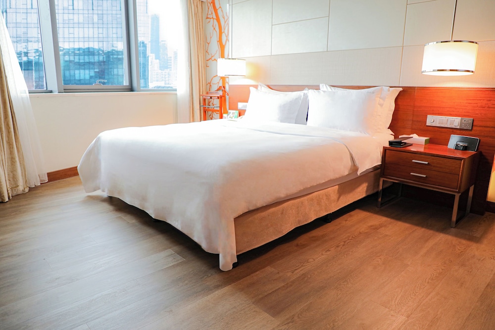 holiday inn shenzhen donghua by ihg