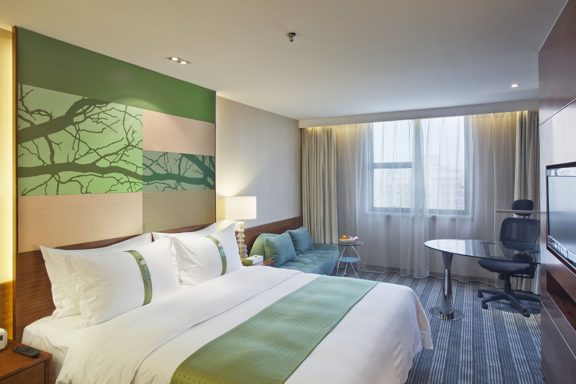 holiday inn shenzhen donghua by ihg