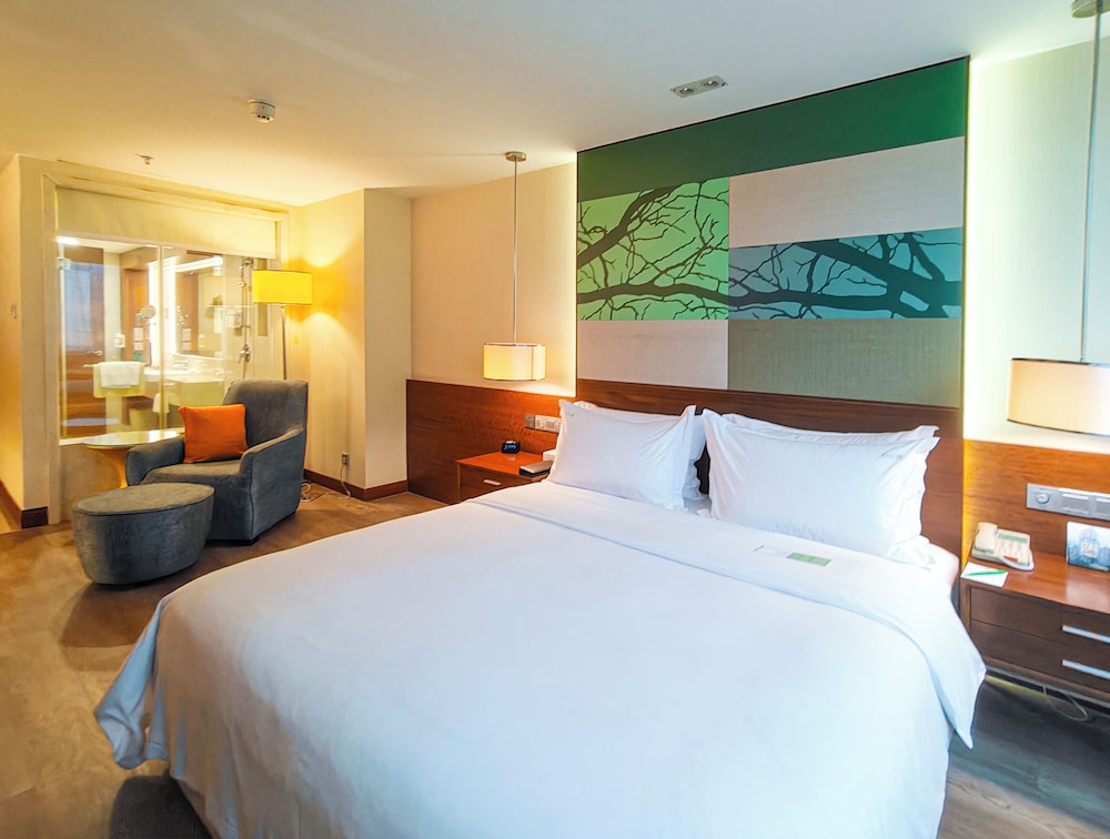 holiday inn shenzhen donghua by ihg