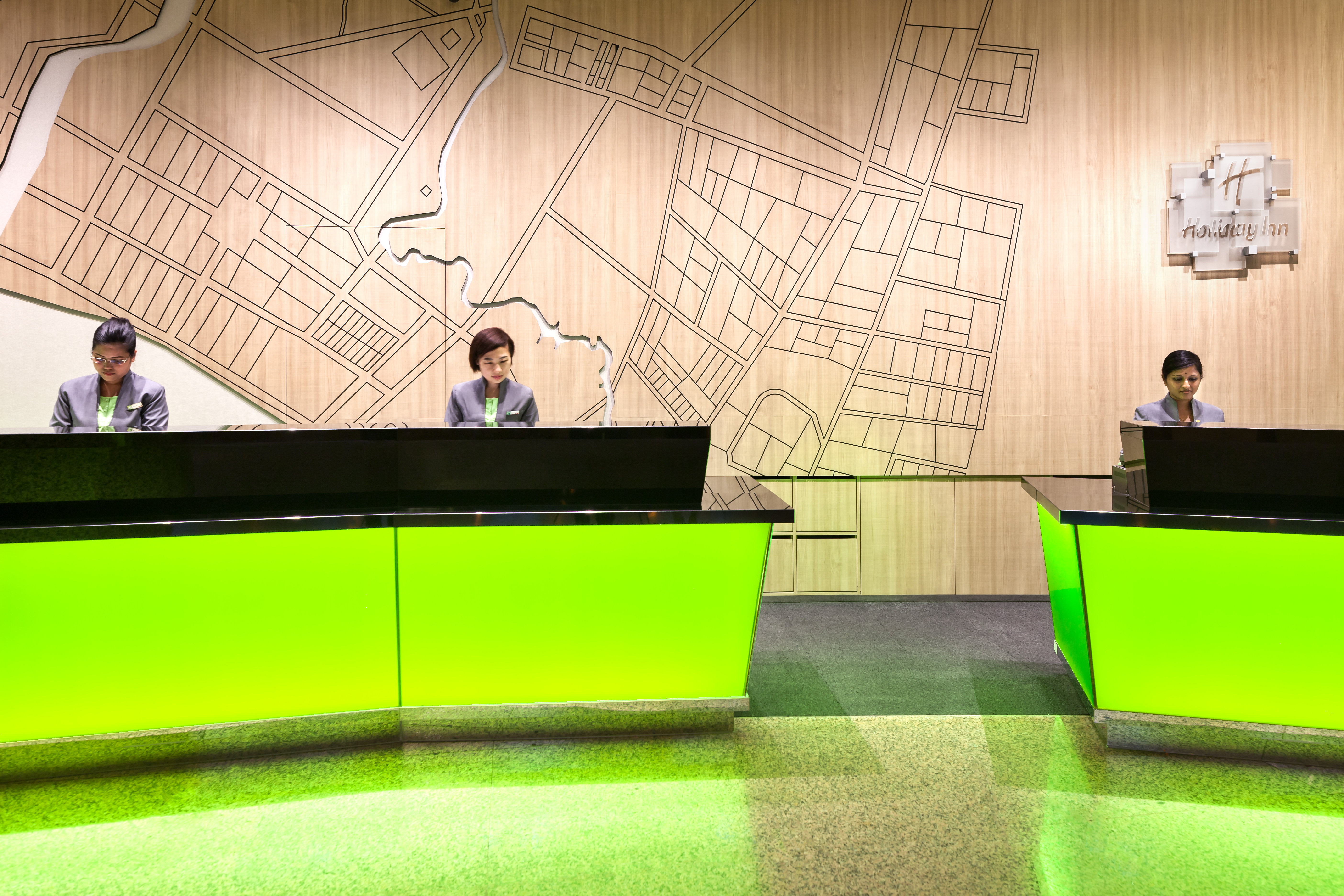 holiday inn singapore atrium by ihg