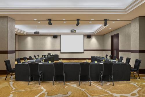 holiday inn singapore atrium by ihg