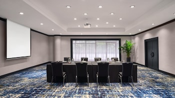 holiday inn singapore atrium by ihg