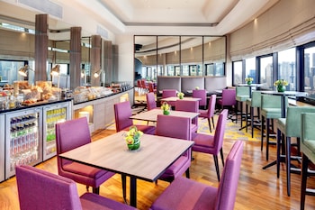 holiday inn singapore atrium by ihg
