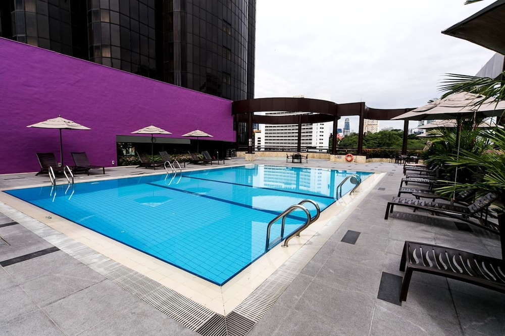 holiday inn singapore atrium by ihg